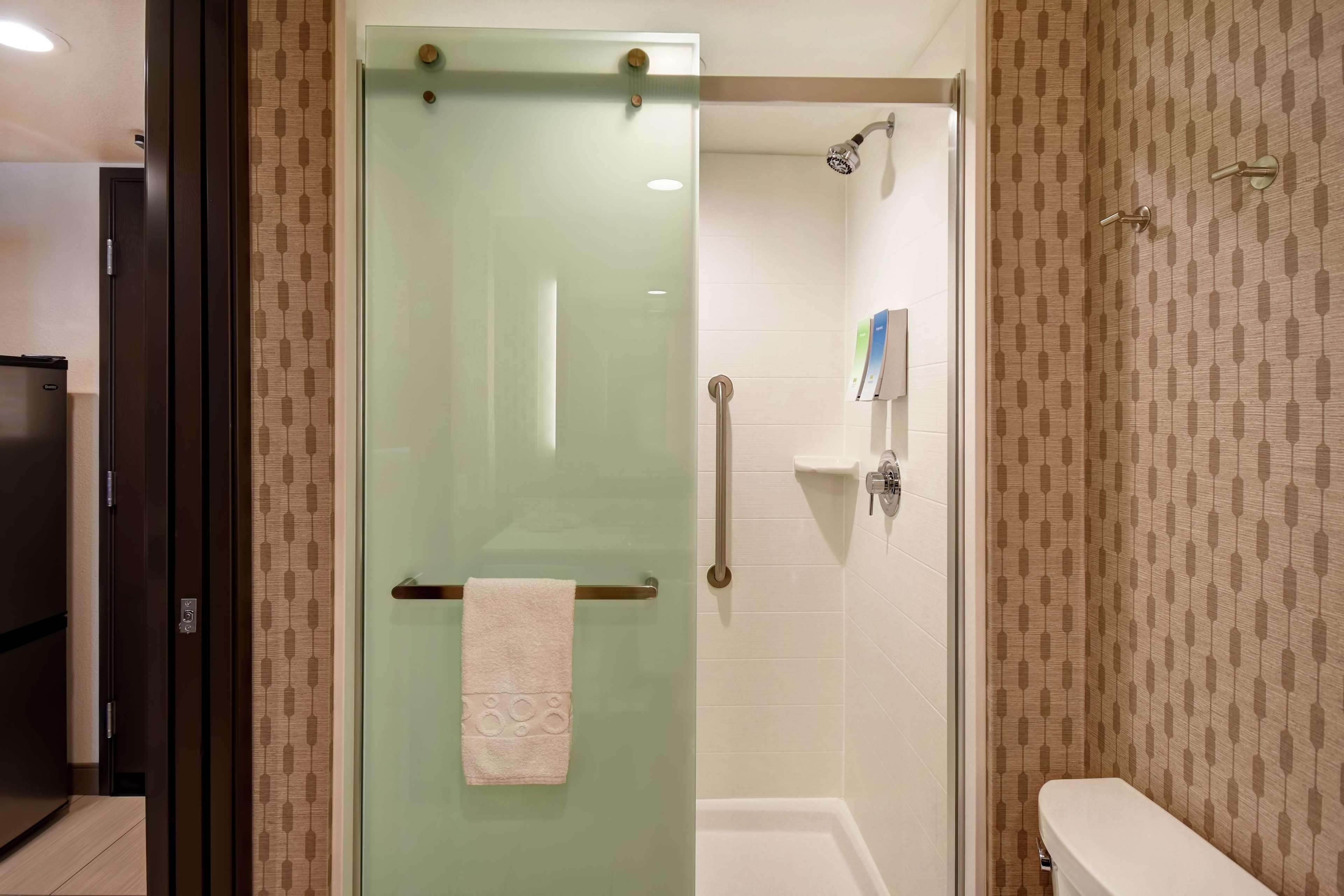 Home2 Suites By Hilton Victorville Eksteriør billede