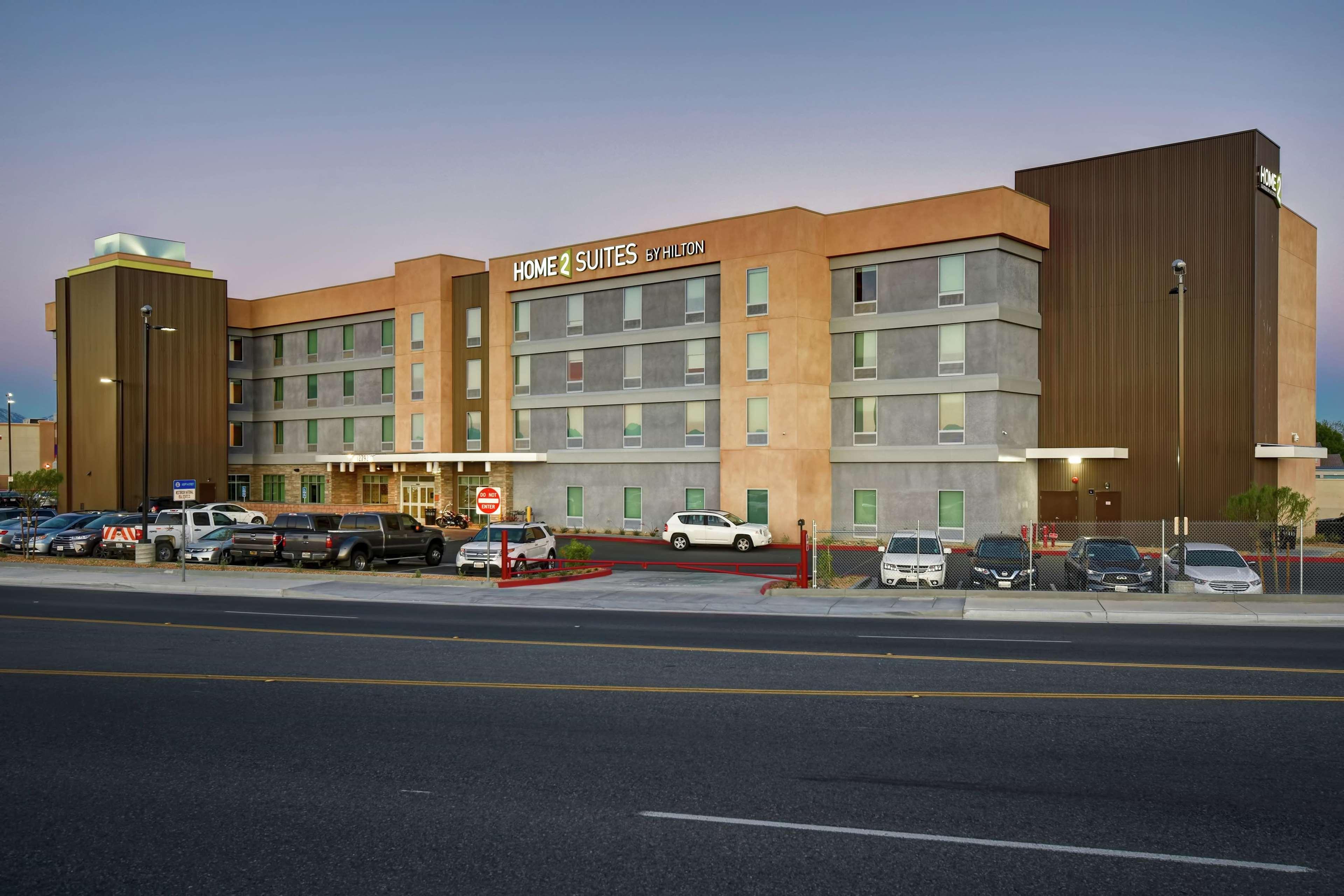 Home2 Suites By Hilton Victorville Eksteriør billede