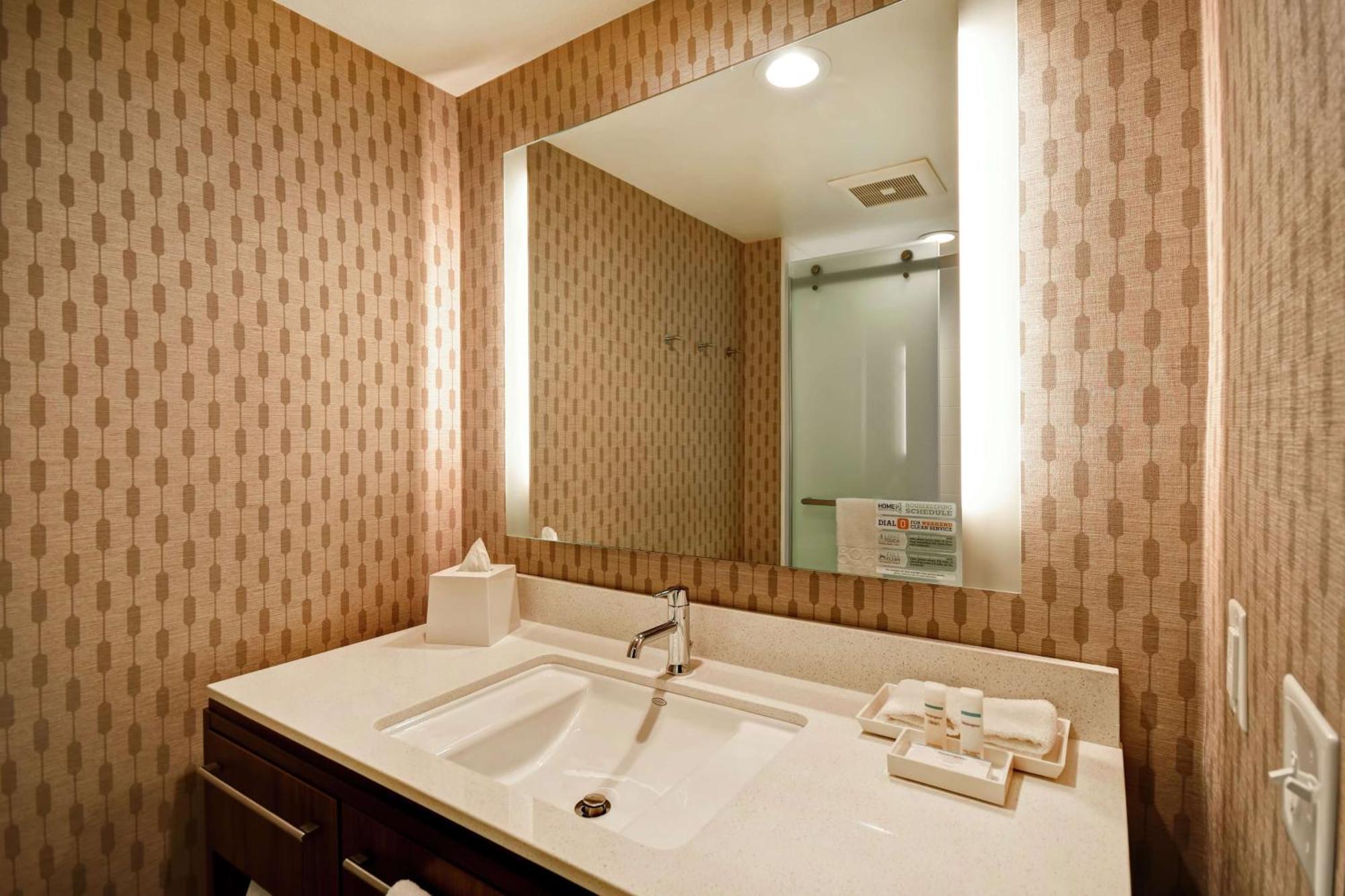 Home2 Suites By Hilton Victorville Eksteriør billede
